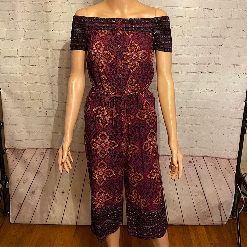 Xhilaration wine/burgundy pattern jumpsuit size small boho paisley pattern dress